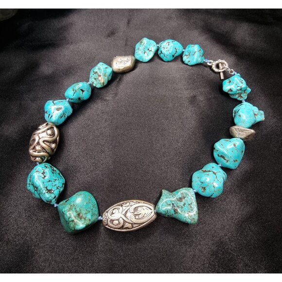 Chunky Turquoise & Silver Beaded Necklace With Toggle Clasp - Picture 3 of 5